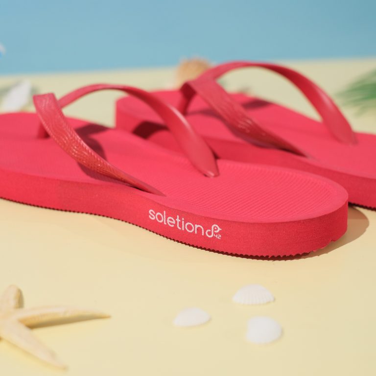 Peletakan Logo Yang Baik Pada Produk Sandal Jepit