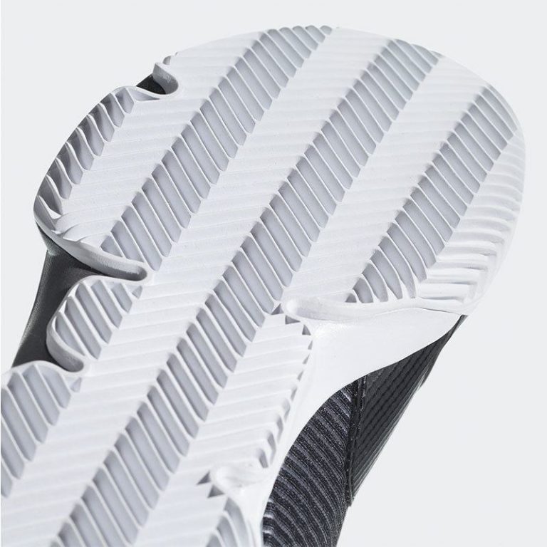 Jenis-Jenis Motif Outsole: Motif Manakah Yang Terbaik?