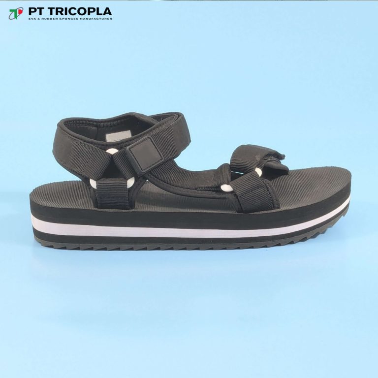 tren sandal outdoor
