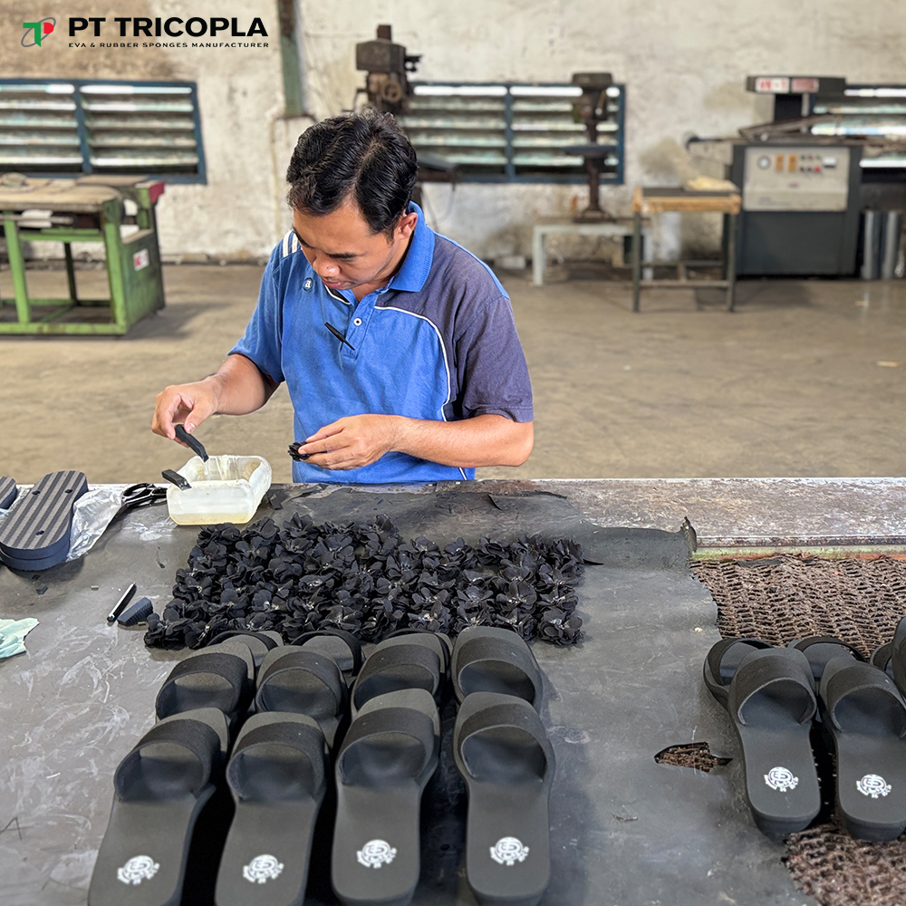 masalah umum pabrik sandal yang diakibatkan material