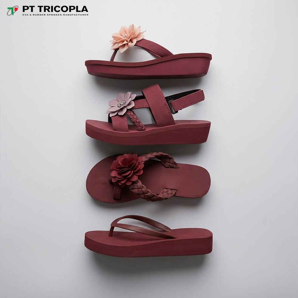 warna sampel dan produksi sandal custom berbeda